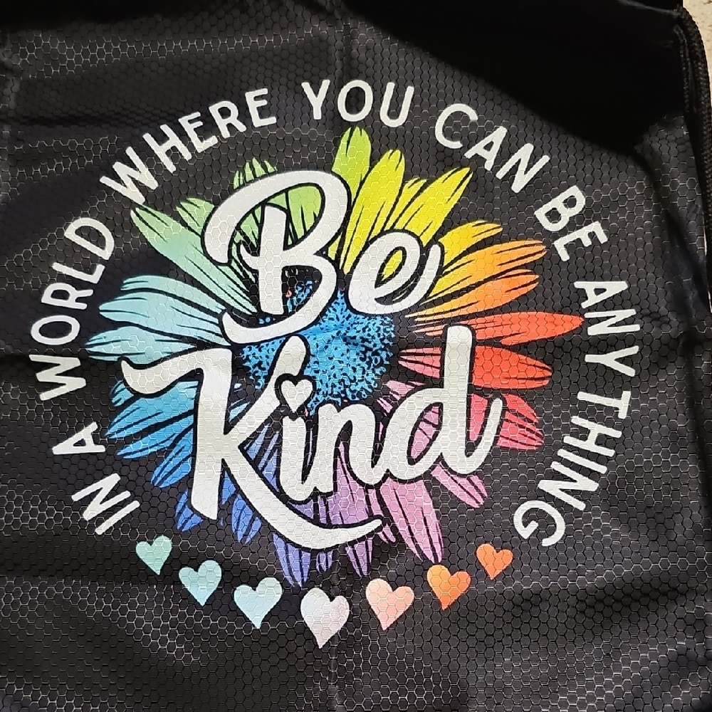 Be Kind Graphic Tote Bag